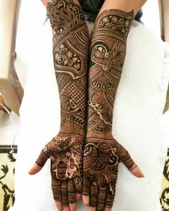 designer-mehandi-designs-bridal-2019
