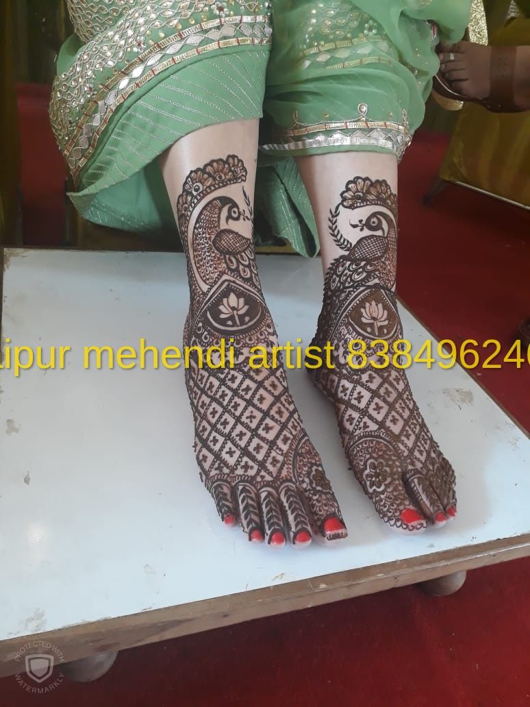 BOOK-BRIDAL-MEHENDI-ARTIST-ONLINE-