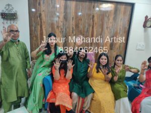 bridal mehndi with family members